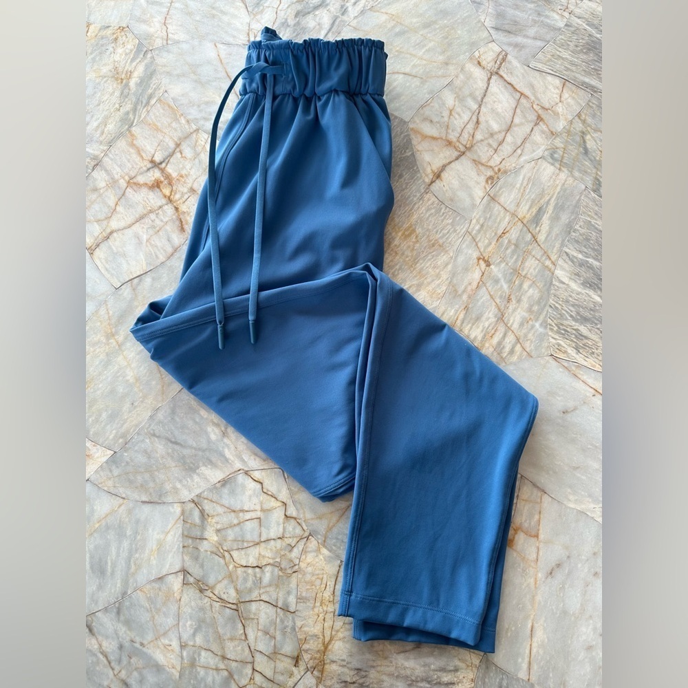 LULULEMON high waisted drawstring pants size 0 womens